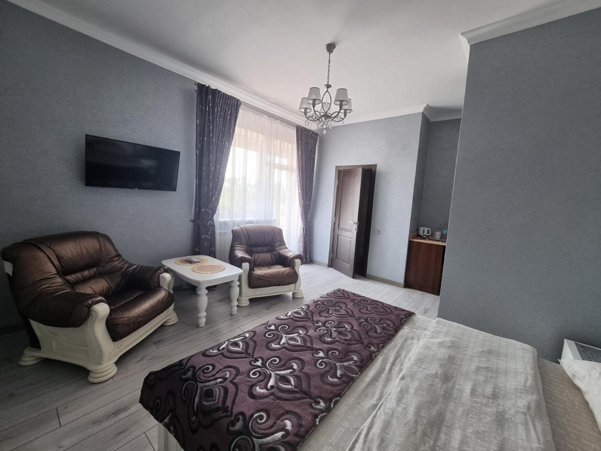 Hotel Ник Аэро Charkiw Exterior foto